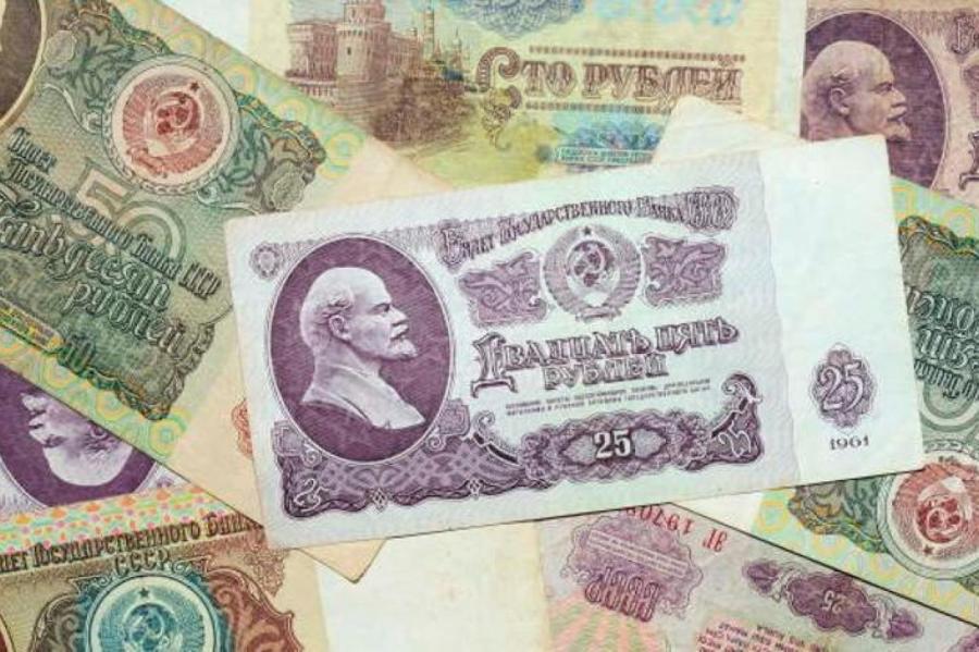 «Политический Нострадамус» предрек русским переход на советские зарплаты