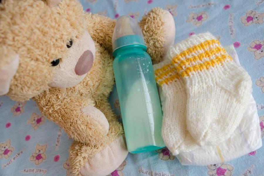 Исследование: младенцы потребляют до трех миллионов частиц микропластика
