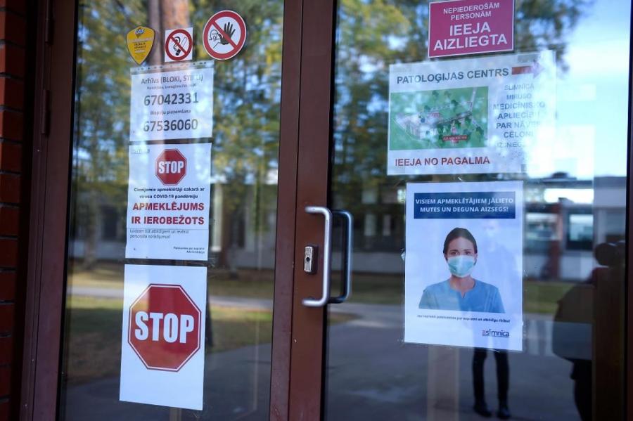 В латвийских больницах остается всего 104 места для пациентов с Covid-19
