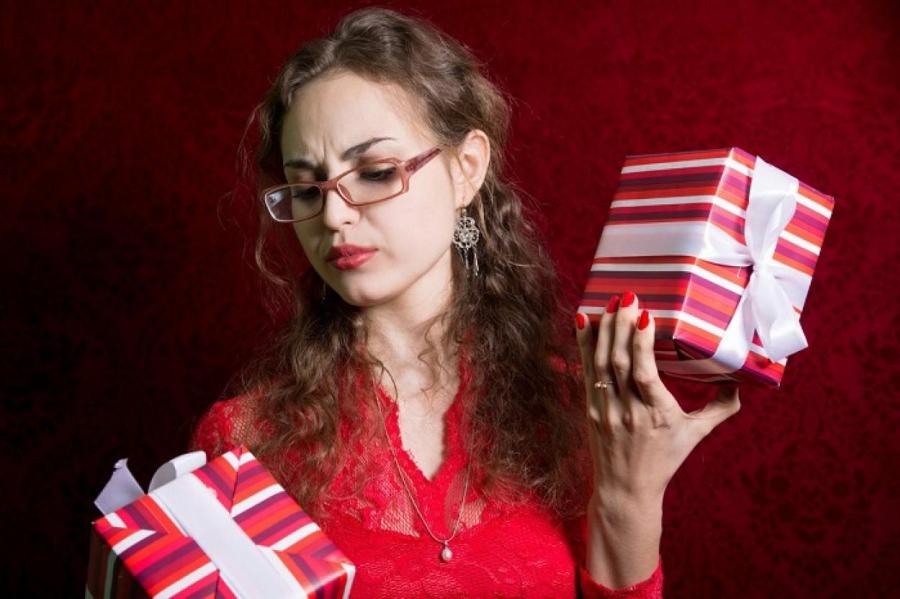 6 вещей, которые не следует дарить на день рождения