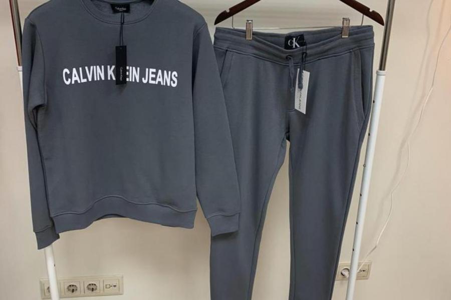В Латвии уничтожат поддельную одежду Calvin Klein на 20 тысяч евро