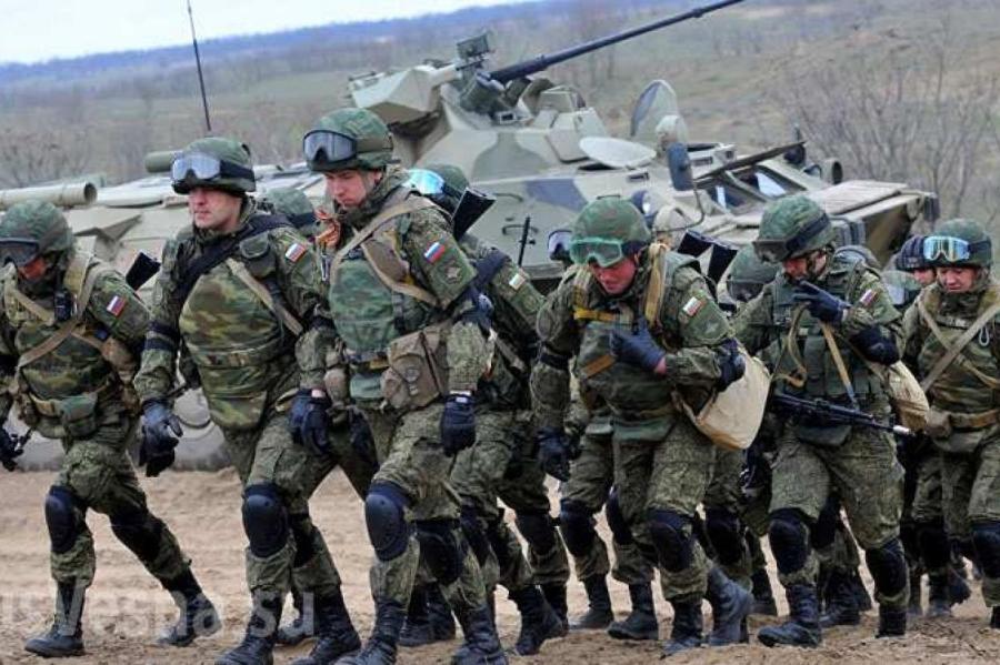 Россия вводит свои войска в Нагорный Карабах