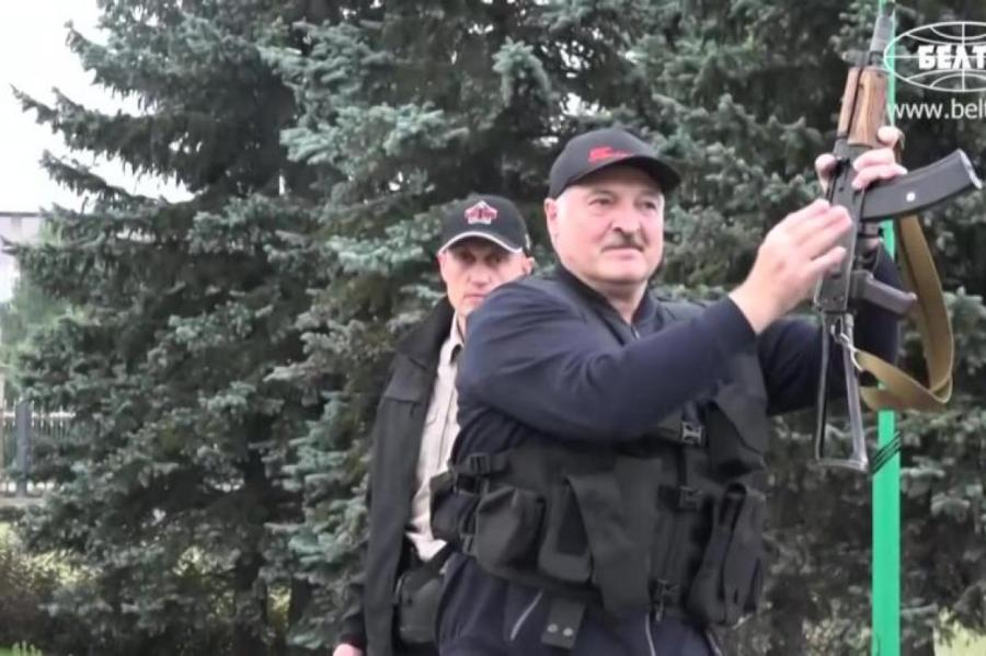 Лукашенко рассказал, как его можно отстранить от власти