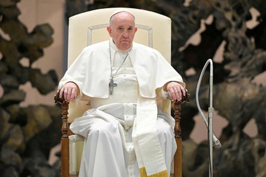 Папа римский помолился за Марадону