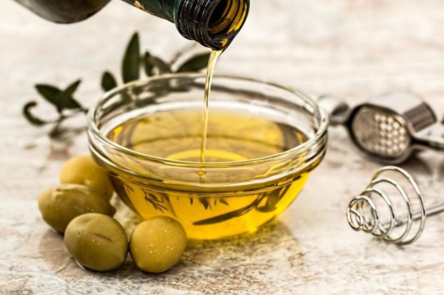 Итальянский эксперт рассказал, как выбрать оливковое масло по запаху