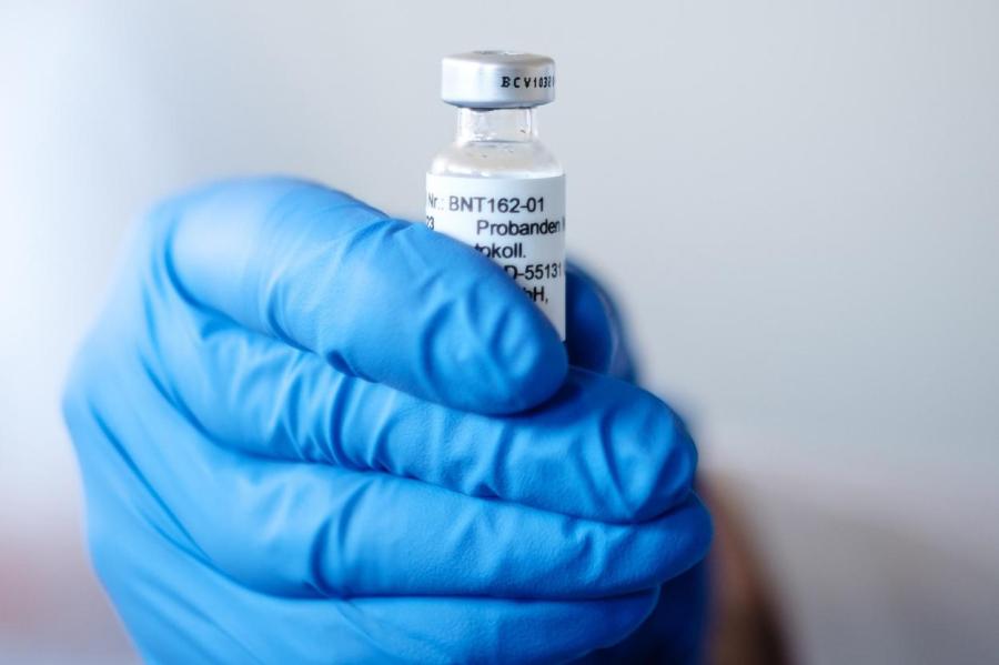 Pfizer и BioNTech подали заявку на использование вакцины от Covid-19 в Европе