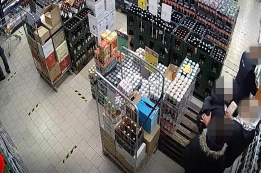 Два пьяных «антимасочника» срывали маски с посетителей магазина