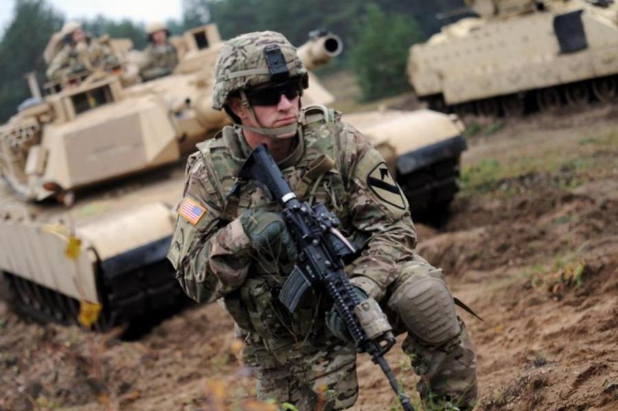 Совершенно секретно: приехавшие защищать Латвию солдаты НАТО заразились ковидом