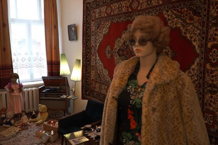 В Латвии сдаётся советская квартира с модной хозяйкой (ВИДЕО)