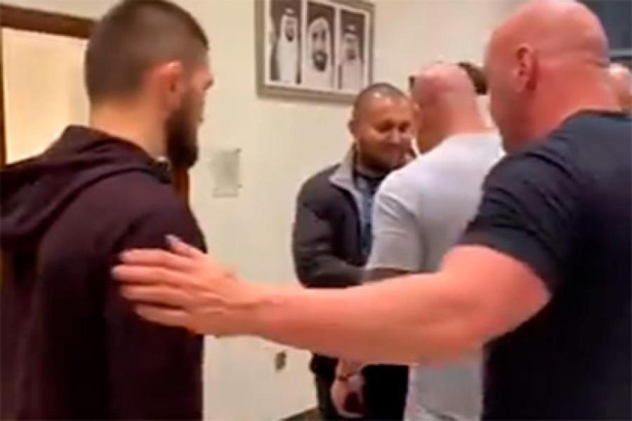 Глава UFC показал видео встречи с Нурмагомедовым