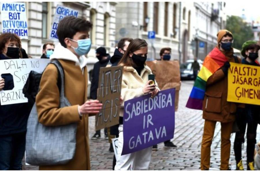 Сразу как спадёт пандемия: грандиозный гей-парад проведут в Латвии в начале лета