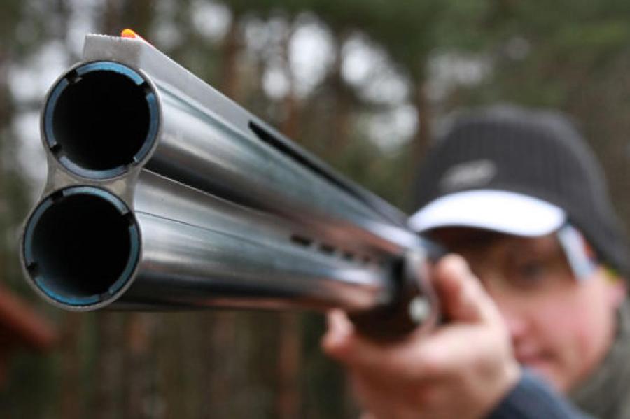 Особенности латвийской охоты: экзаменаторы заглянули в дуло пистолета
