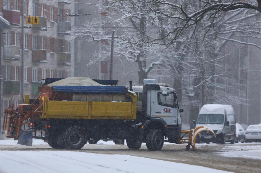 Рижская дума расскажет о ситуации с уборкой снега в столице
