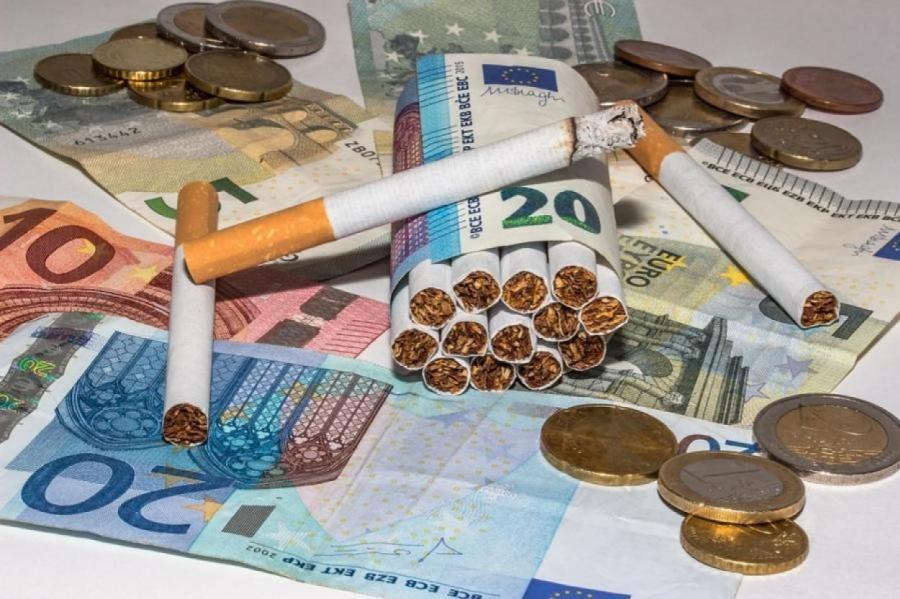 В Лиепае поход за сигаретами обошёлся в 1750 евро
