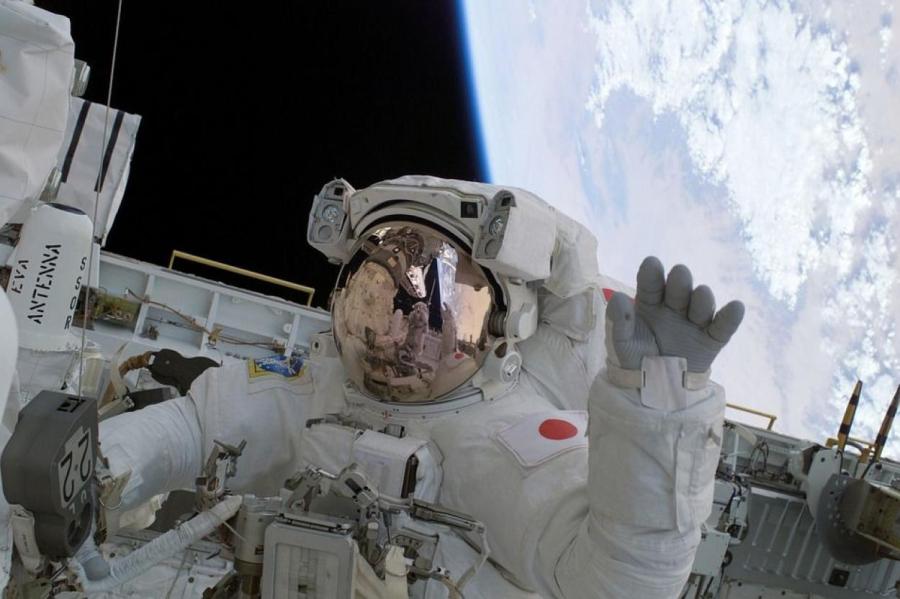 В Латвии будут искать астронавтов. Подавать заявки особенно призывают женщин