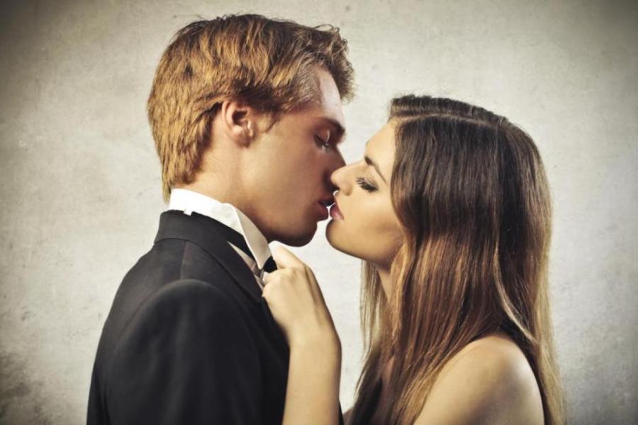 10 ошибок, которые делают ваши поцелуи хуже