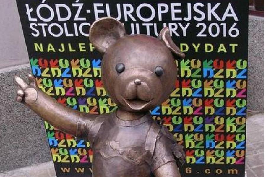 В польском городе дети мастерят игрушки для обитателей зоопарка