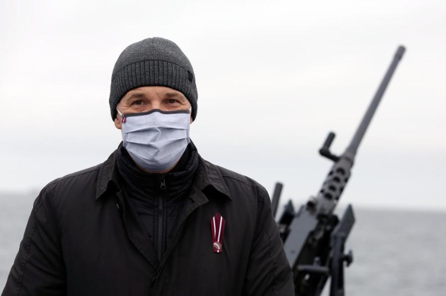 Пабрикс сделал подарок Украине: военная техника из Латвии отправится на фронт