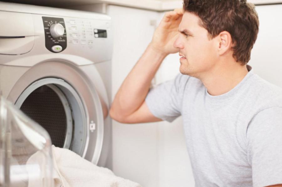 Почему вы должны чистить стиральную машину изнутри и как это делать?