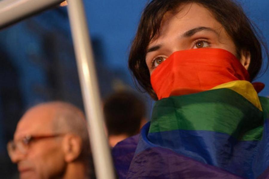 Бурными темпами растет число людей, называющих себя ЛГБТ-представителями