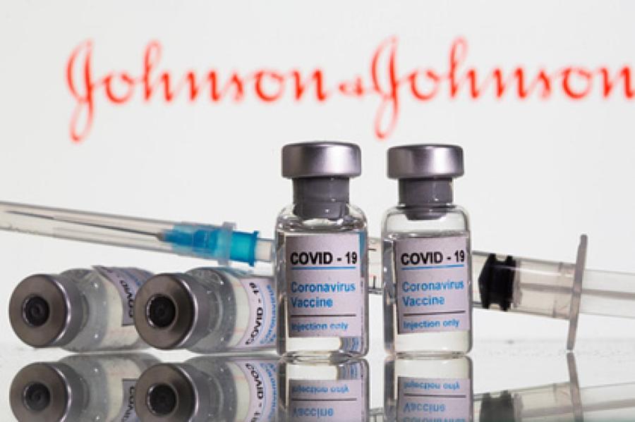 В США одобрили третью вакцину от коронавируса