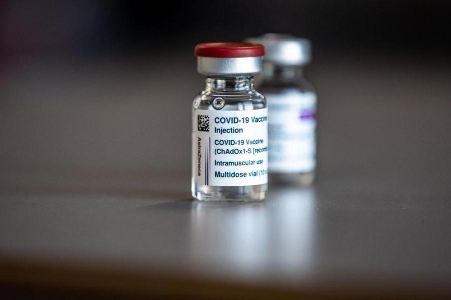 В Норвегии трое медработников госпитализированы после прививки AstraZeneca