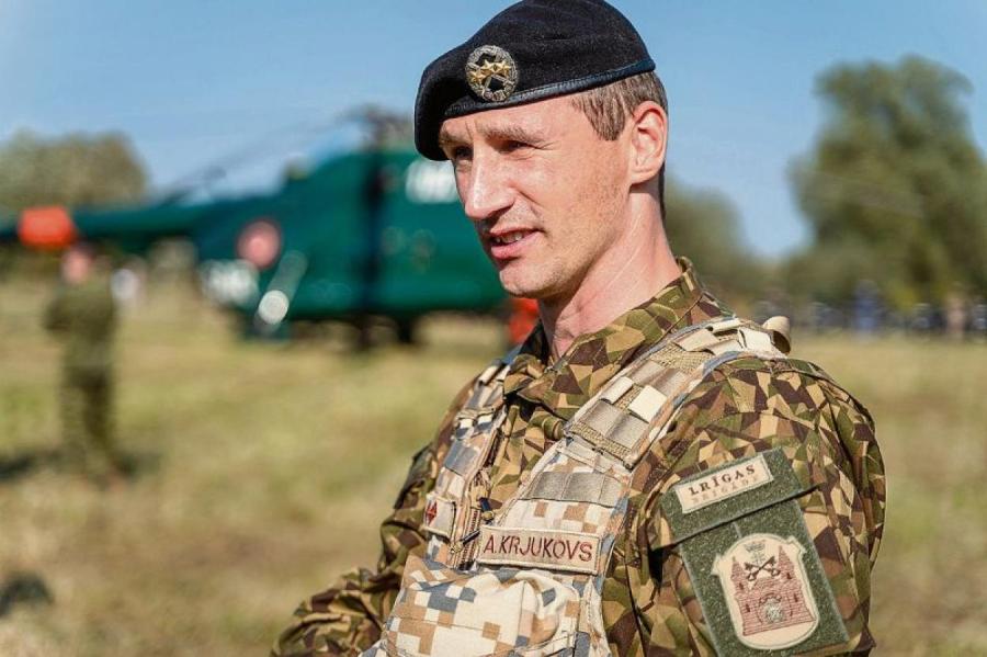 Командир Земессардзе описал сценарий появления в Латвии “зеленых человечков"