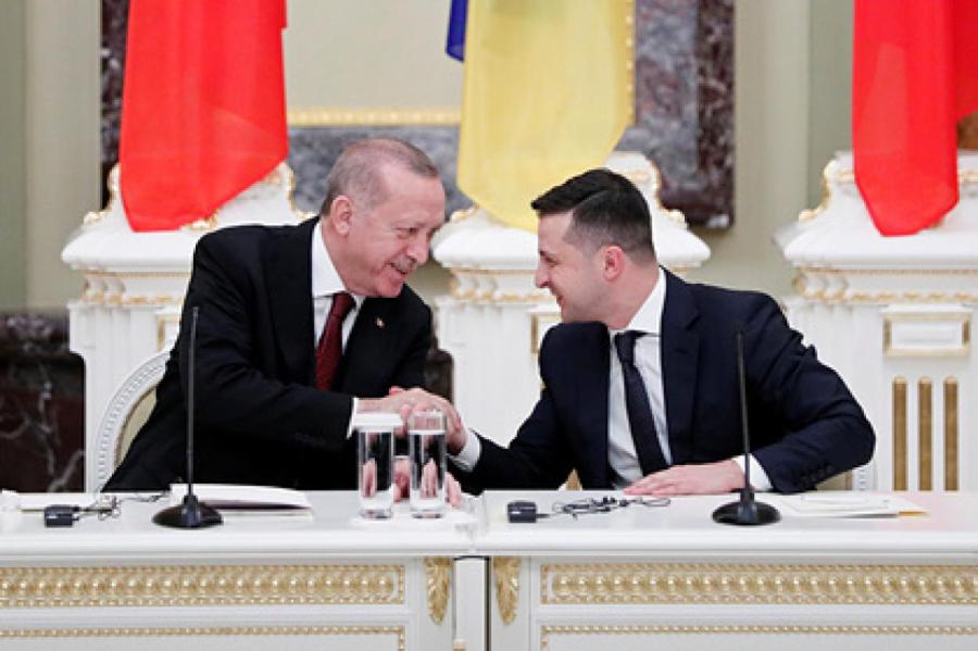 Зеленский пожаловался Эрдогану на «милитаризацию» Крыма