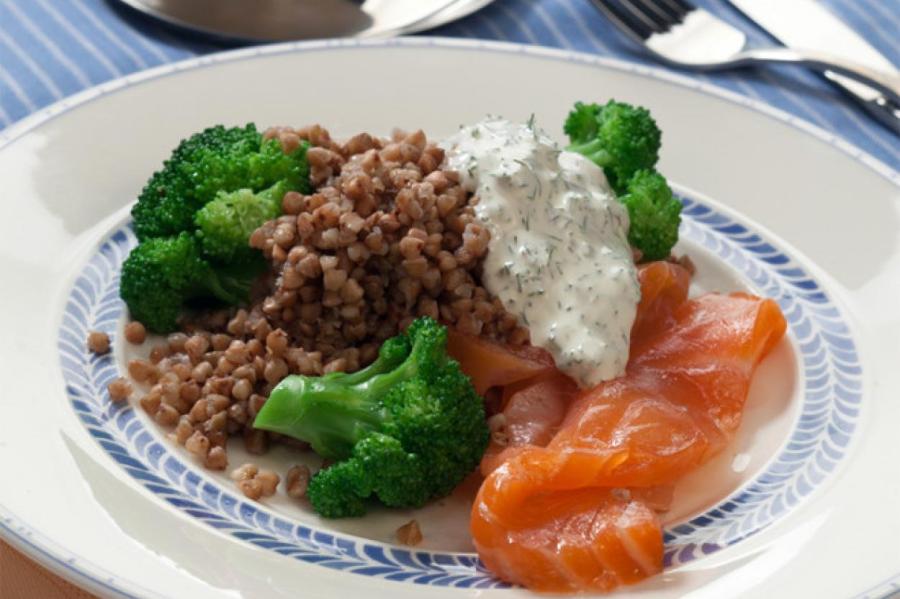 Гречка с брокколи – отличный постный рецепт на завтрак