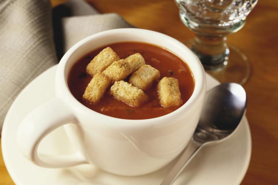 Суп с гренками – это всегда вкусно, быстно, бюджетно