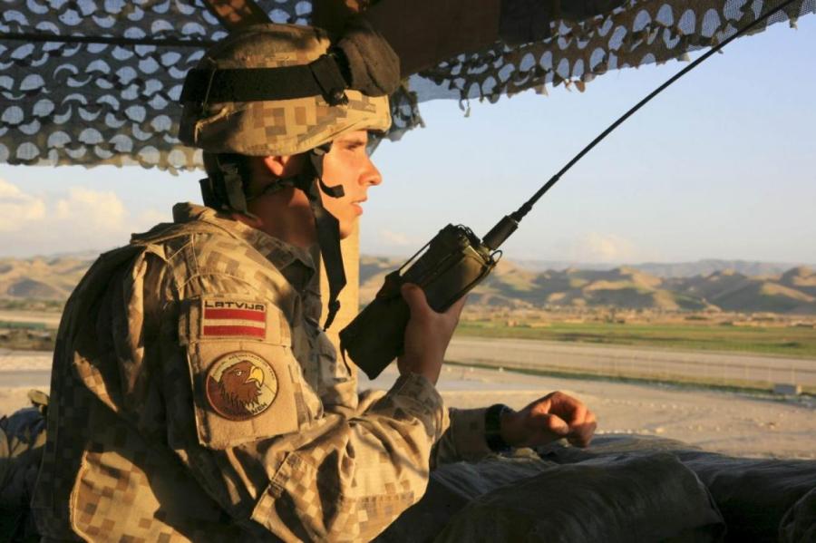 Латвия выведет войска из Афганистана. Всех двух человек