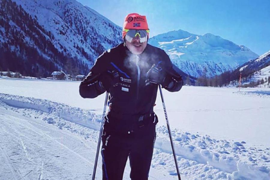 Олимпийский чемпион прошел 700 километров на лыжах за 41 час и установил рекорд