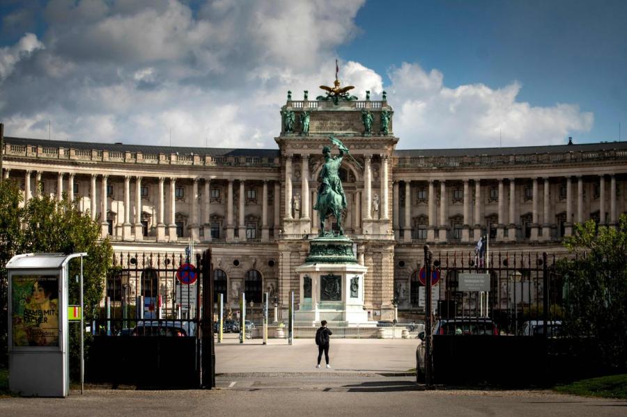 В Вене хотят открыть для публики знаменитый "балкон Гитлера"