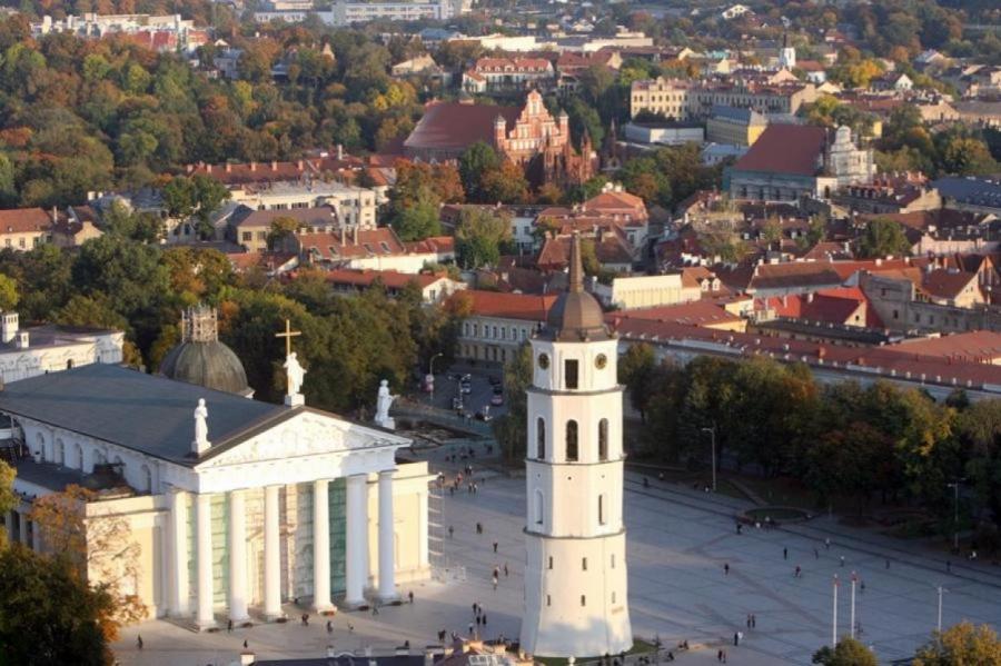 Литва допустила высылку российских дипломатов в поддержку Чехии. А что Латвия?