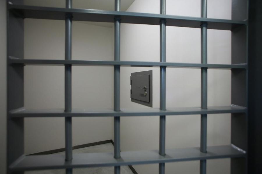 В Лиепайской тюрьме повесился заключенный