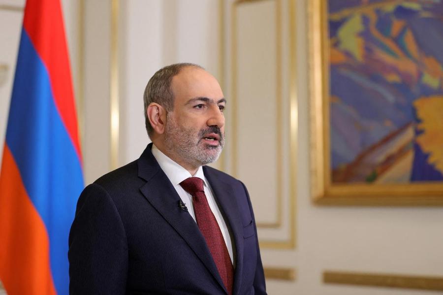 Армянский премьер-министр Никол Пашинян подал в отставку