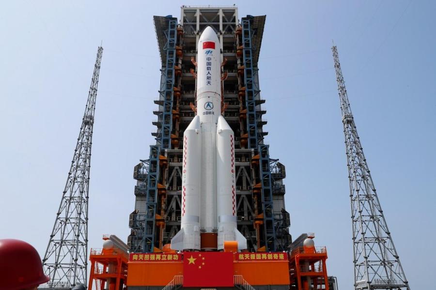 Китай запустит межпланетную станцию к Луне в 2024 году
