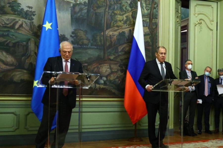 Боррель призвал готовиться к «сложным моментам» в отношениях с Россией