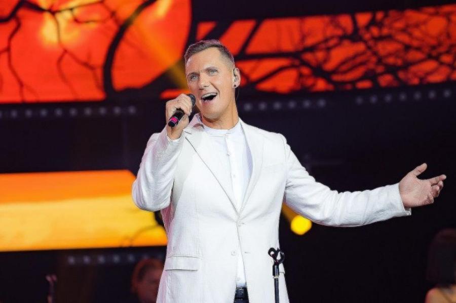 Латвийский певец стал призером фестиваля в Крыму, спев «Балладу о солдате»