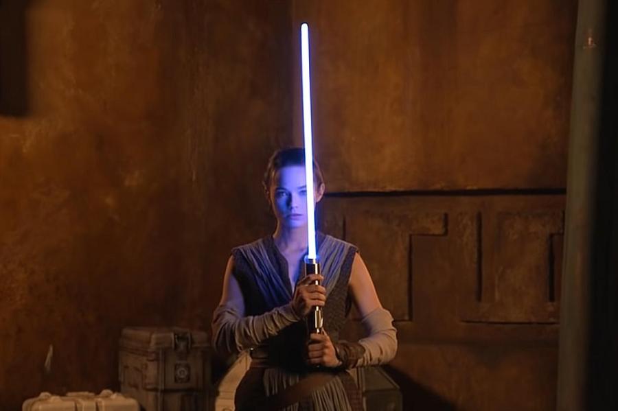 Disney показала «настоящий» световой меч из «Звёздных войн» (VIDEO)