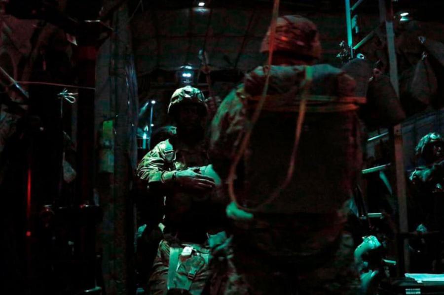 Американские десантники попали в больницы после высадки в Эстонии