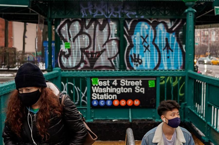 В Нью-Йорке пункты вакцинации откроют на станциях метро