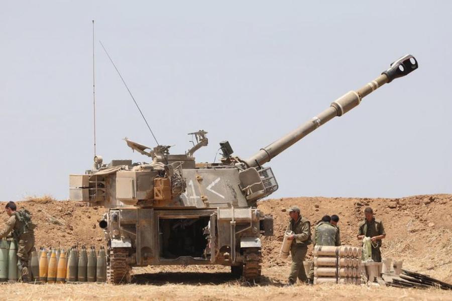 "Готовимся к бою". Израиль направляет подкрепление на границу с сектором Газа