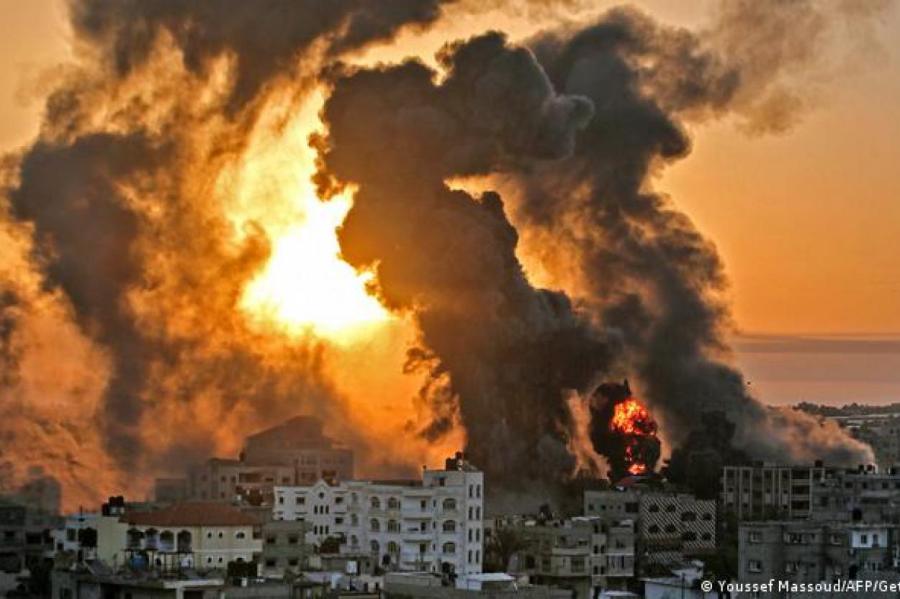 Число жертв ударов израильских ВВС по сектору Газа выросло до 119