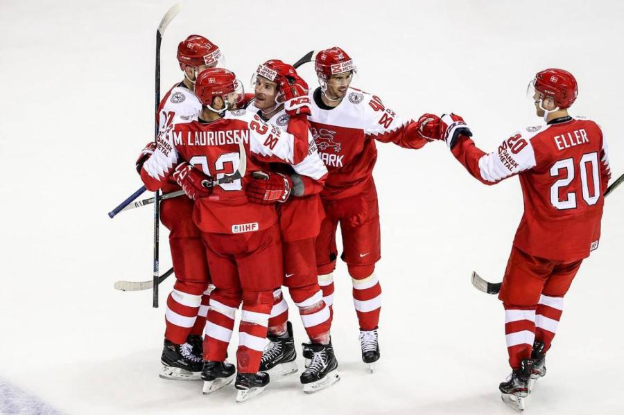 Швеция впервые в истории проиграла Дании на чемпионате мира по хоккею