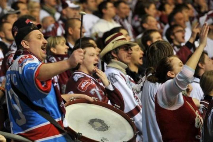 Из иностранцев посетить матчи ЧМ по хоккеею в Риге смогут болельщики двух стран
