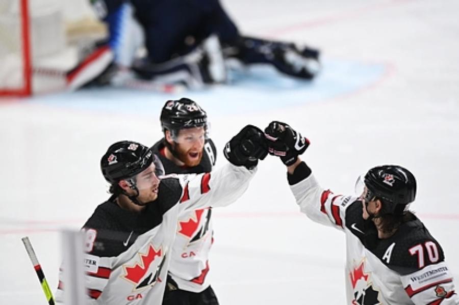 В IIHF удивились победам на ЧМ оказавшихся «одной ногой в аэропорту» канадцев
