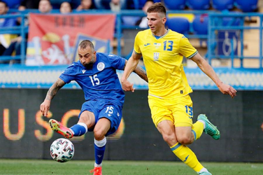 Сборная Украины выиграла первый матч в новой форме