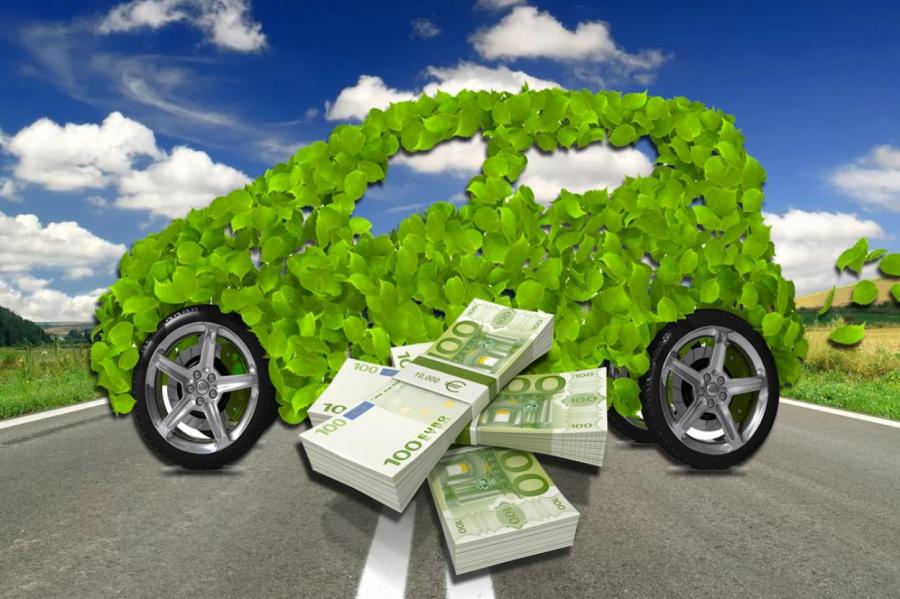 Жителям Латвии собираются доплачивать по 4 500 евро за одно авто