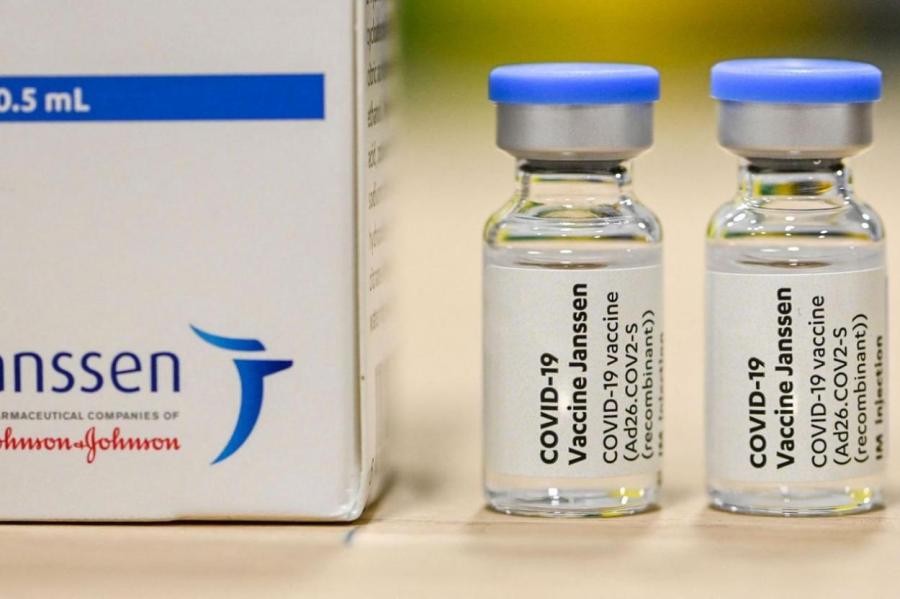 В США могут быть заражены миллионы доз вакцины Johnson & Johnson